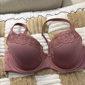 Victoria's Secret body by Victoria Lace Trimmed Bra 36D